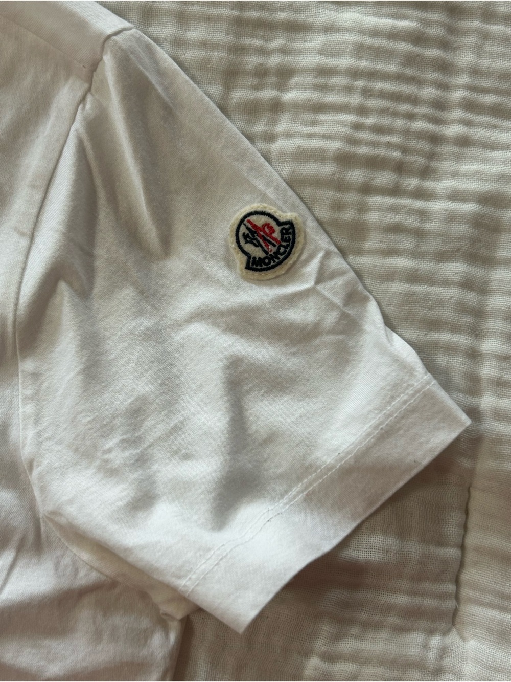 MONCLER MAGLIA Pocket T-shirt - Picture 10 of 11